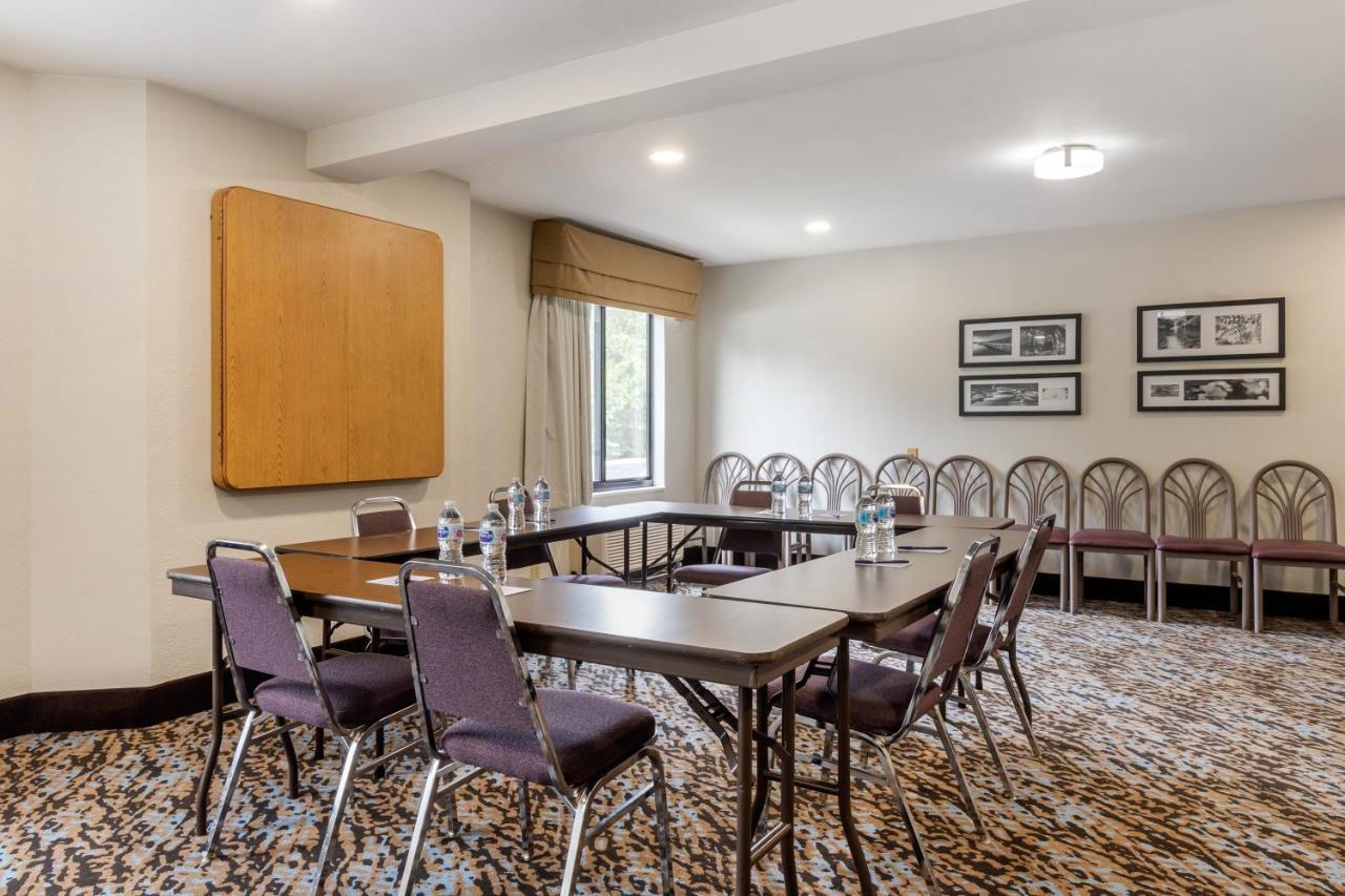 Sleep Inn & Suites Johnson City Buitenkant foto